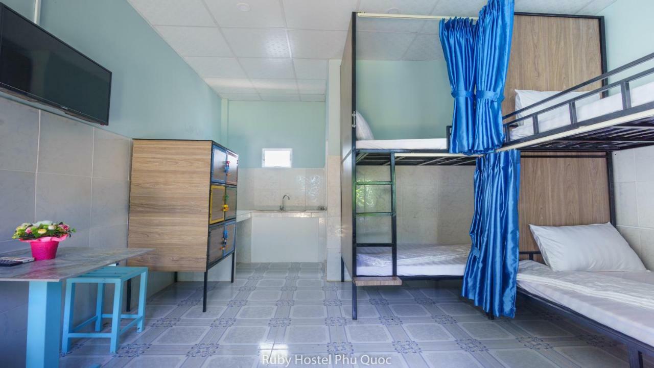 Ruby Phu Quoc Hostel Zewnętrze zdjęcie