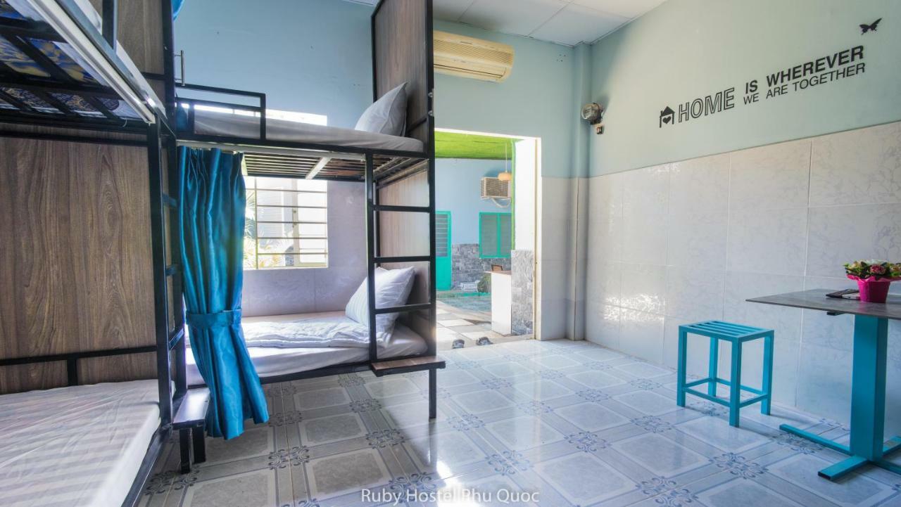Ruby Phu Quoc Hostel Zewnętrze zdjęcie