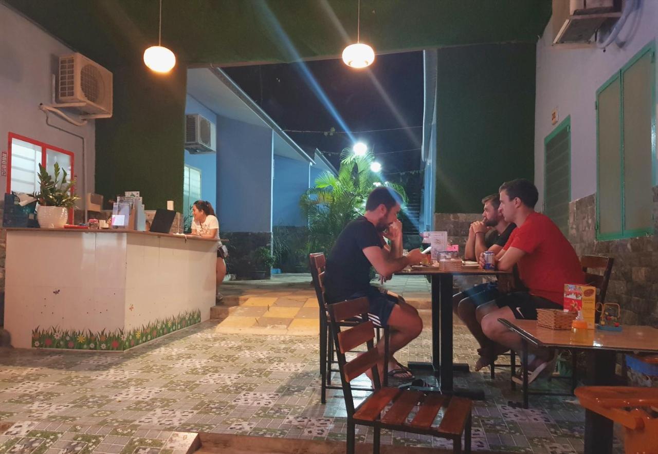 Ruby Phu Quoc Hostel Zewnętrze zdjęcie